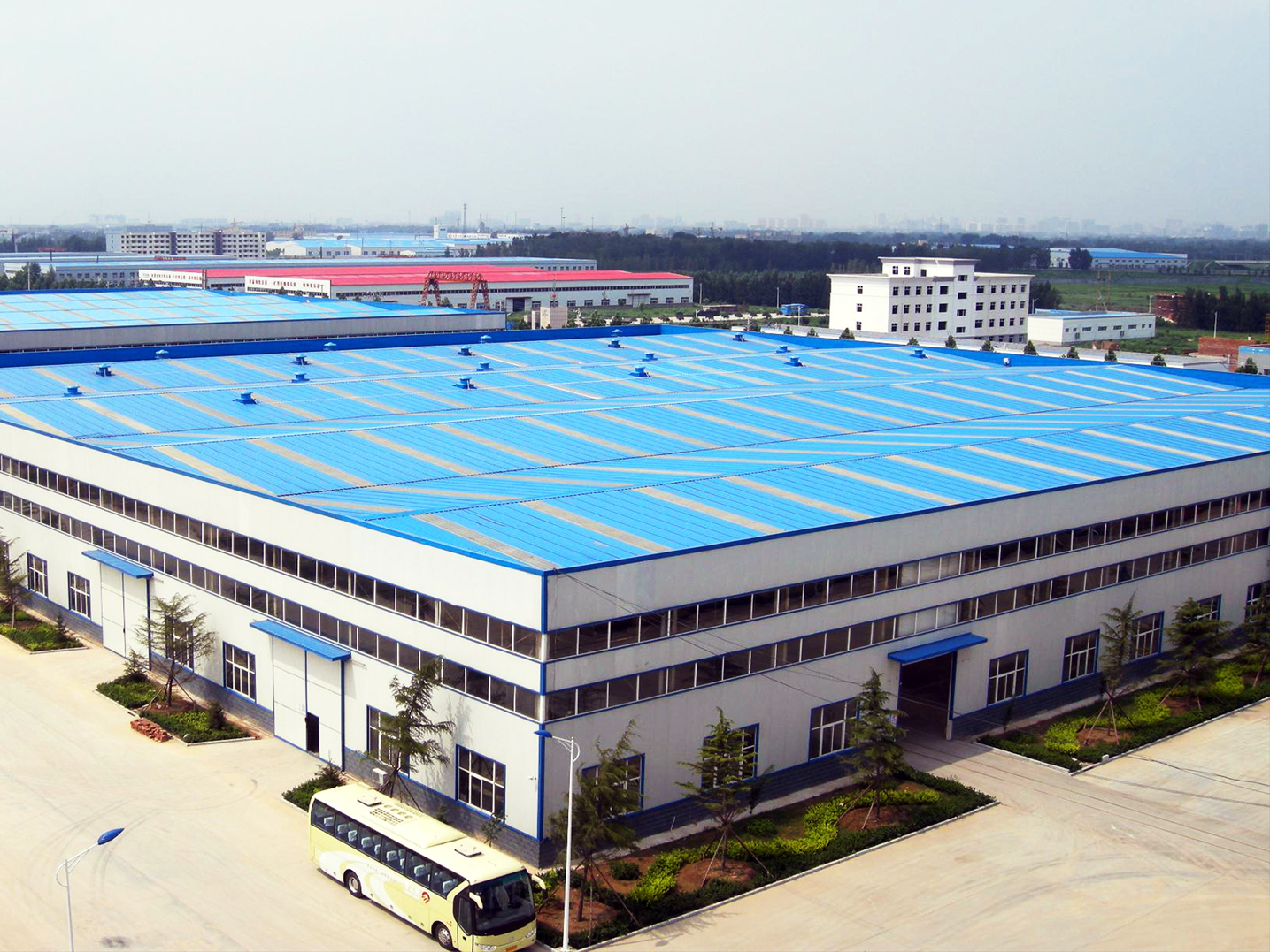 現(xiàn)代園藝景觀新潮流 從立體綠化到無土栽培的多元融合